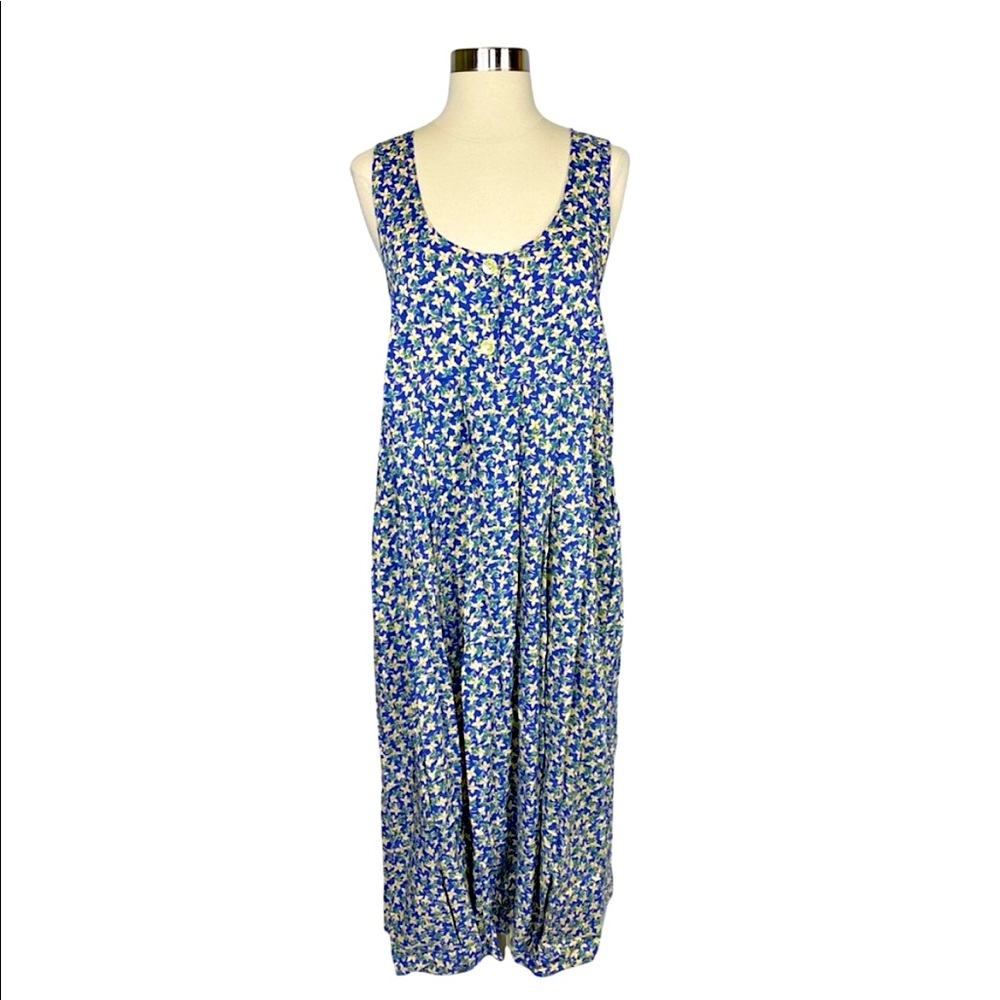 Gorgeous Moda International Vintage 1990’s flower / floral midi pocket dress